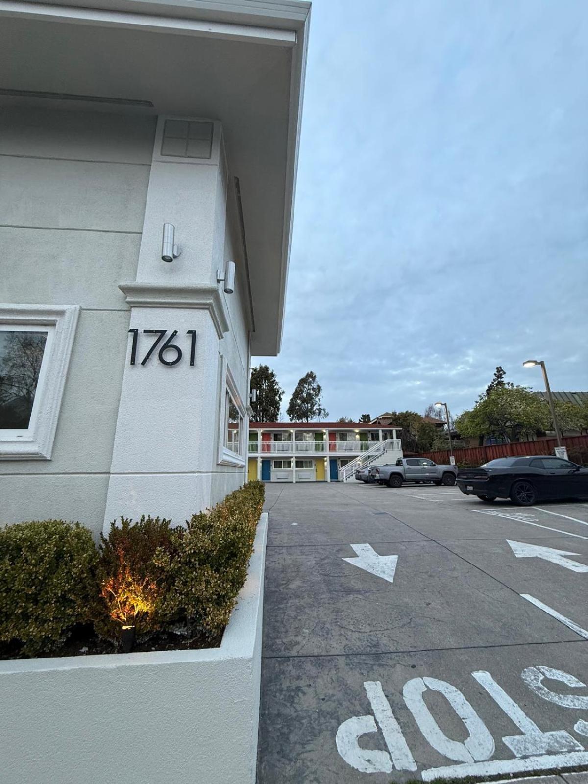 Signature Inn Berkeley Exterior foto